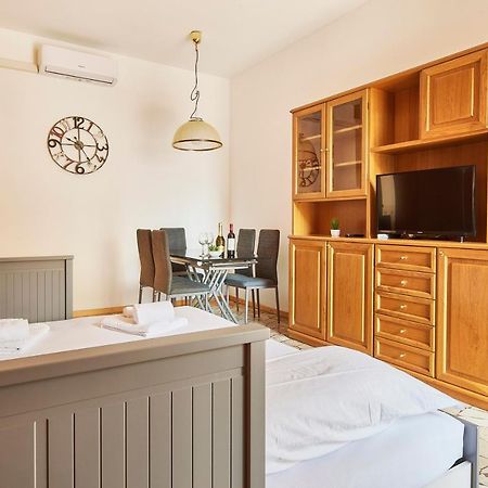 L'Antico Casolare - Vicino M3 E Fondazione Prada Apartment Milan Bagian luar foto