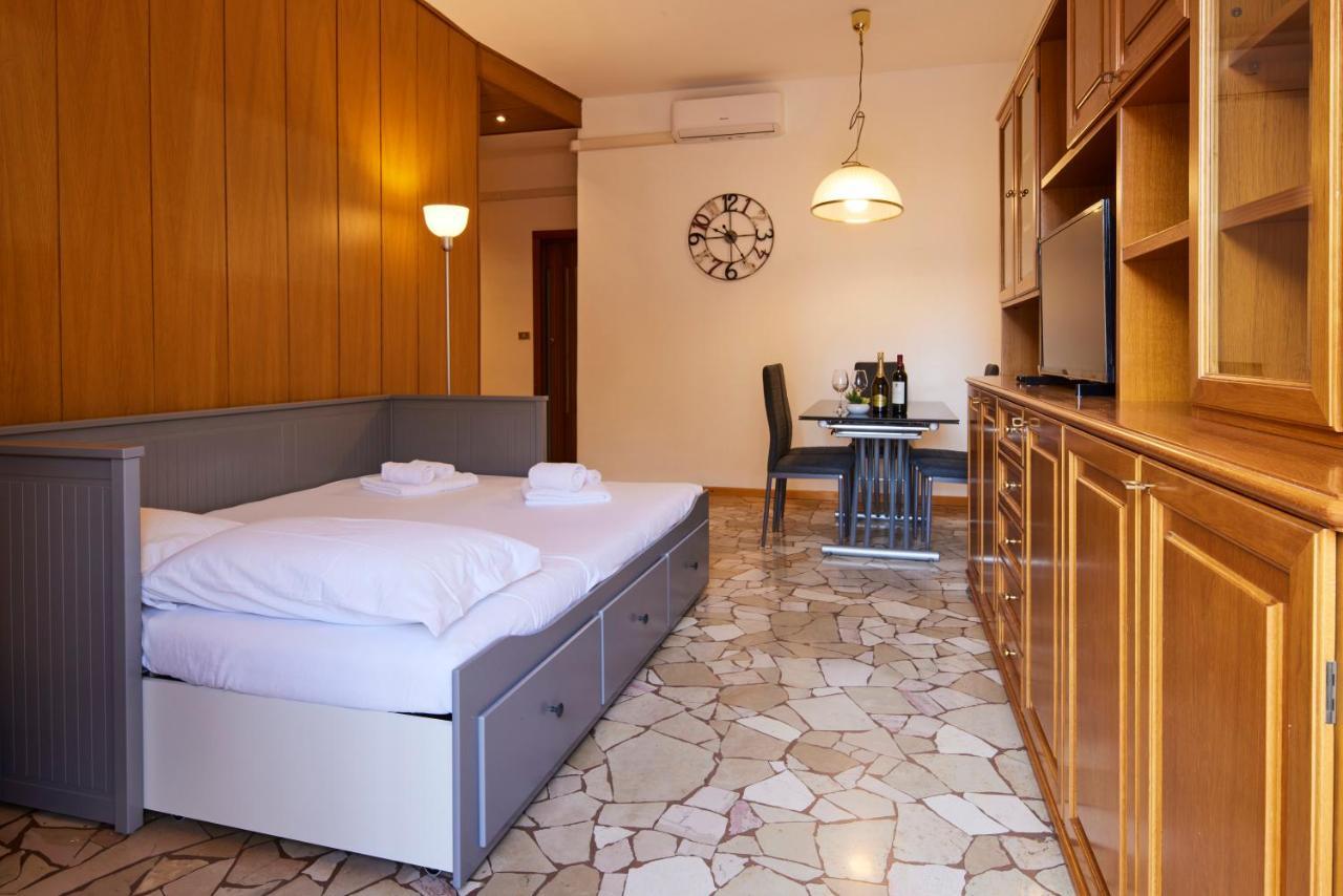 L'Antico Casolare - Vicino M3 E Fondazione Prada Apartment Milan Bagian luar foto
