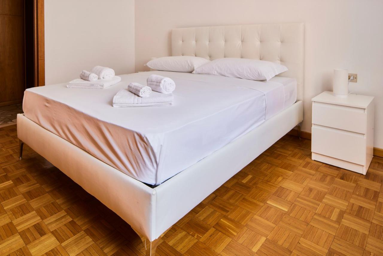 L'Antico Casolare - Vicino M3 E Fondazione Prada Apartment Milan Bagian luar foto
